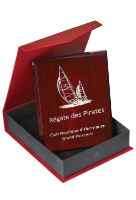 Plaque de distinction : 185-01LO