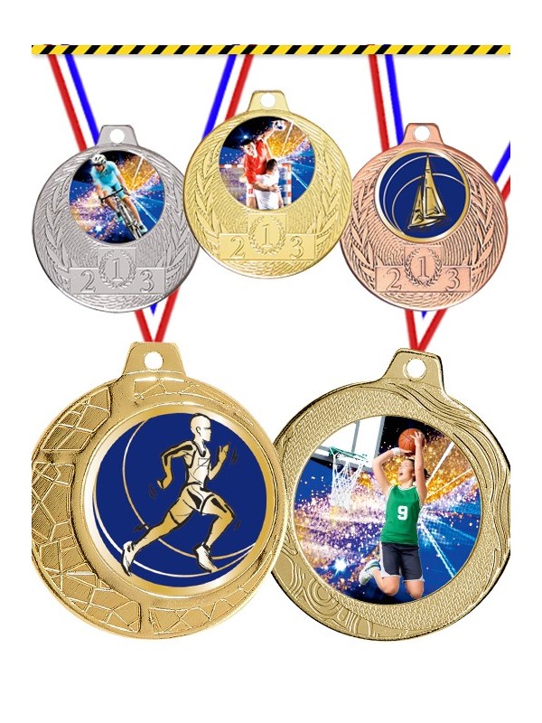 MÉDAILLES AVEC PASTILLES